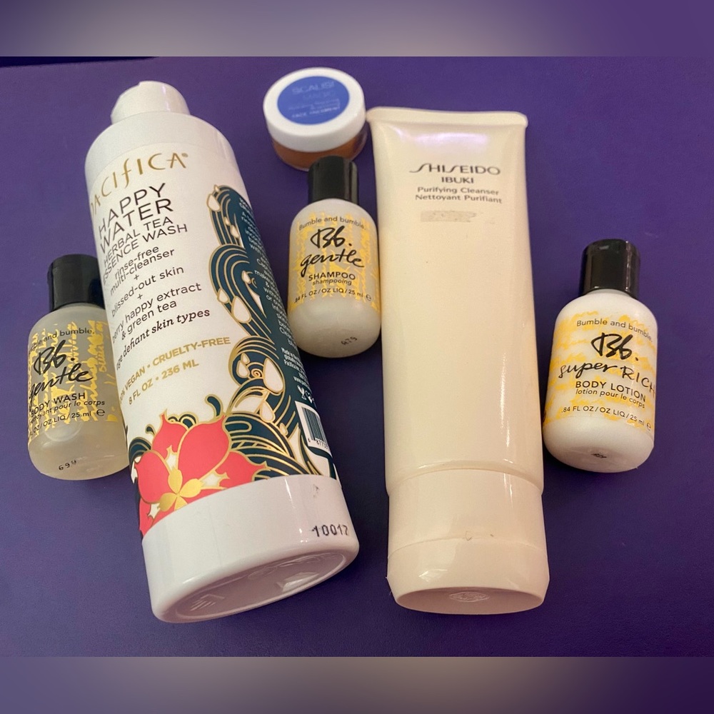 🎉HP NWT 6+ item Beauty Bundle